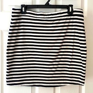 Black & White Stripe Skirt